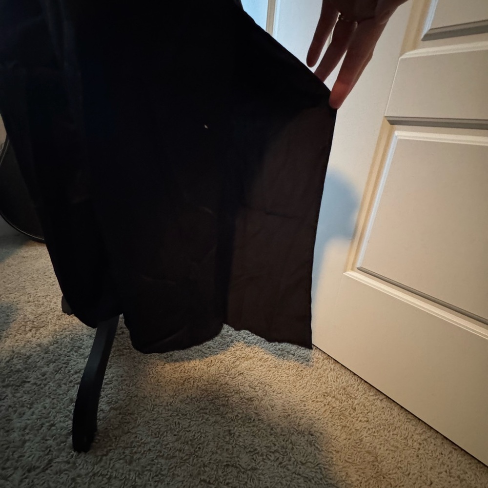 Quince Black Silk Pajamas Set - Picture 3 of 9
